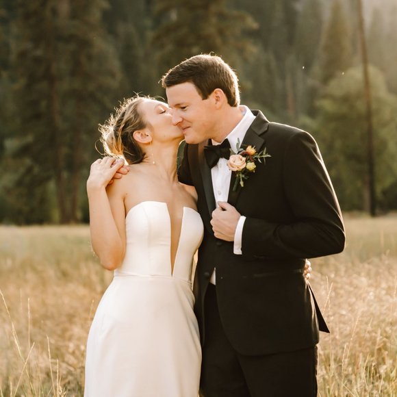 Petite BHLDN Willowby by Watters Brannox Wedding Gown - size 0/2 - Picture 7 of 14